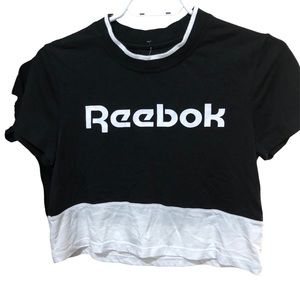 Reebok Women’s Medium Crop Top